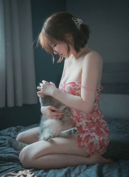 按摩师用嘴亲我下面过程