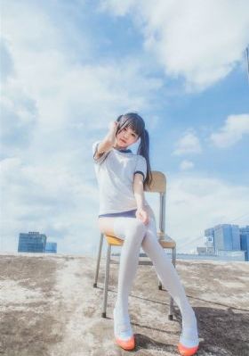 美女厨房
